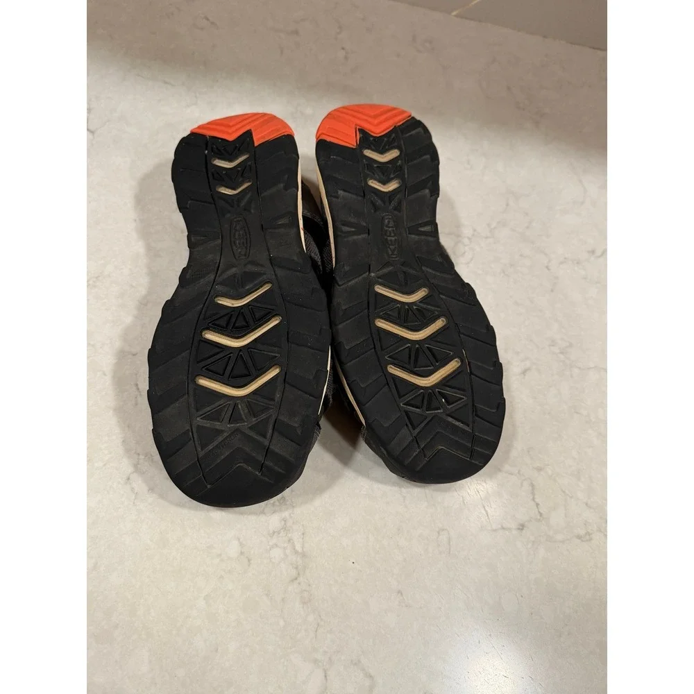 Keen dry iconic orange